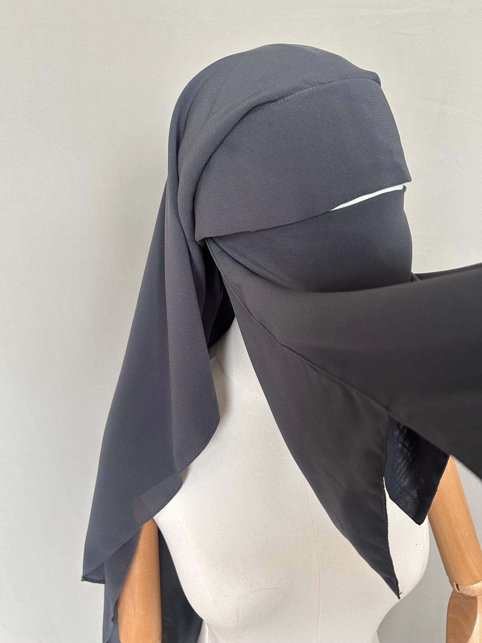 Niqab Sitar casquette repas - Anthracite  — Kitaberie, vue produit vue 3