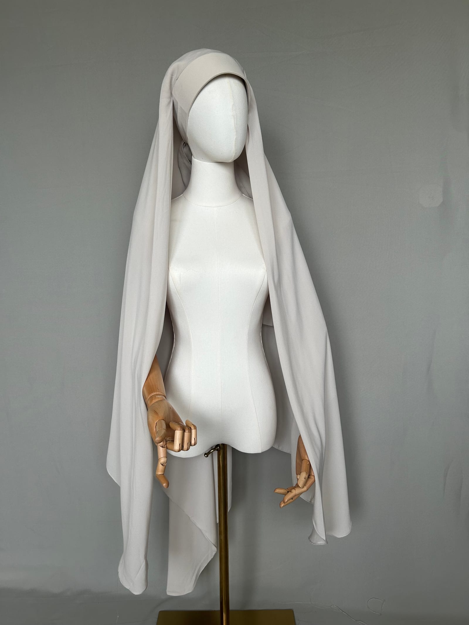 Cape hijab - Beige  — Kitaberie, vue produit